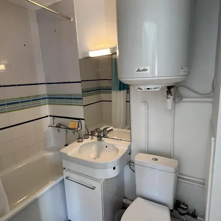 Appartement 2 Pieces En Bord De Mer Avec Acces Direct A La Plage De Cabourg, Proche Thalassotherapie - Fr-1-487-336 Buitenkant foto